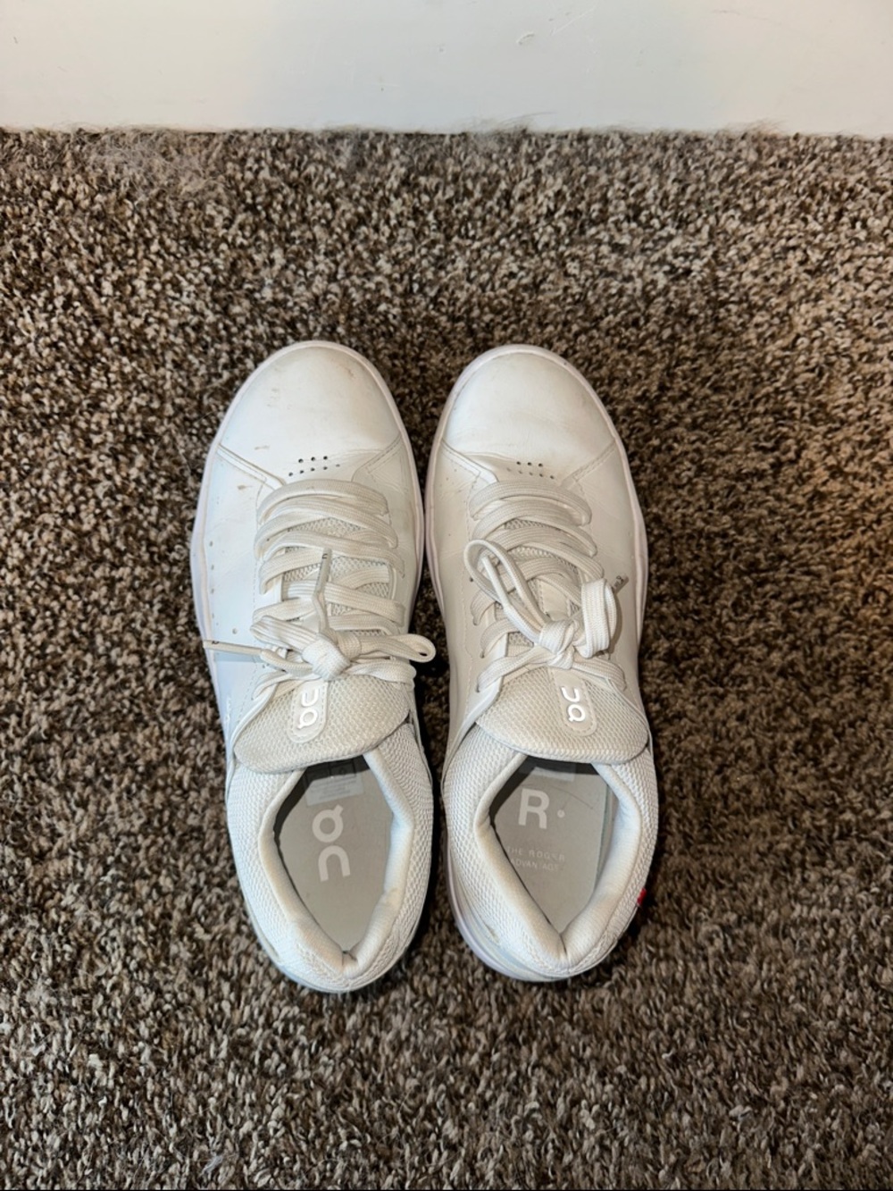 On Running White Leather Low-Top Sneakers